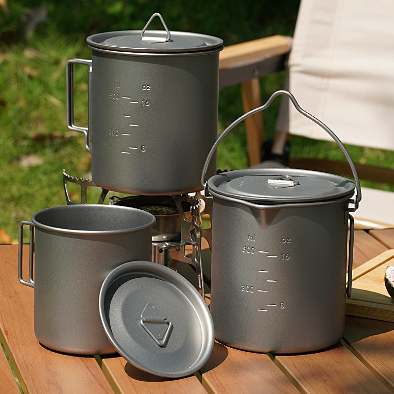 Mug de Camping en Titane TA1 – Ultraléger & Poignée Pliable | NomadPulse